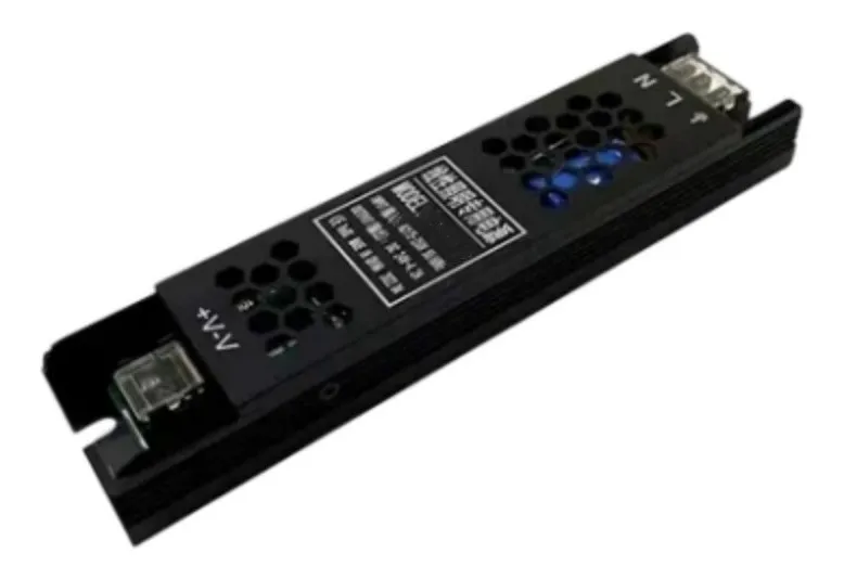 Fuente Metálica Slim 24V 60W 2.5A